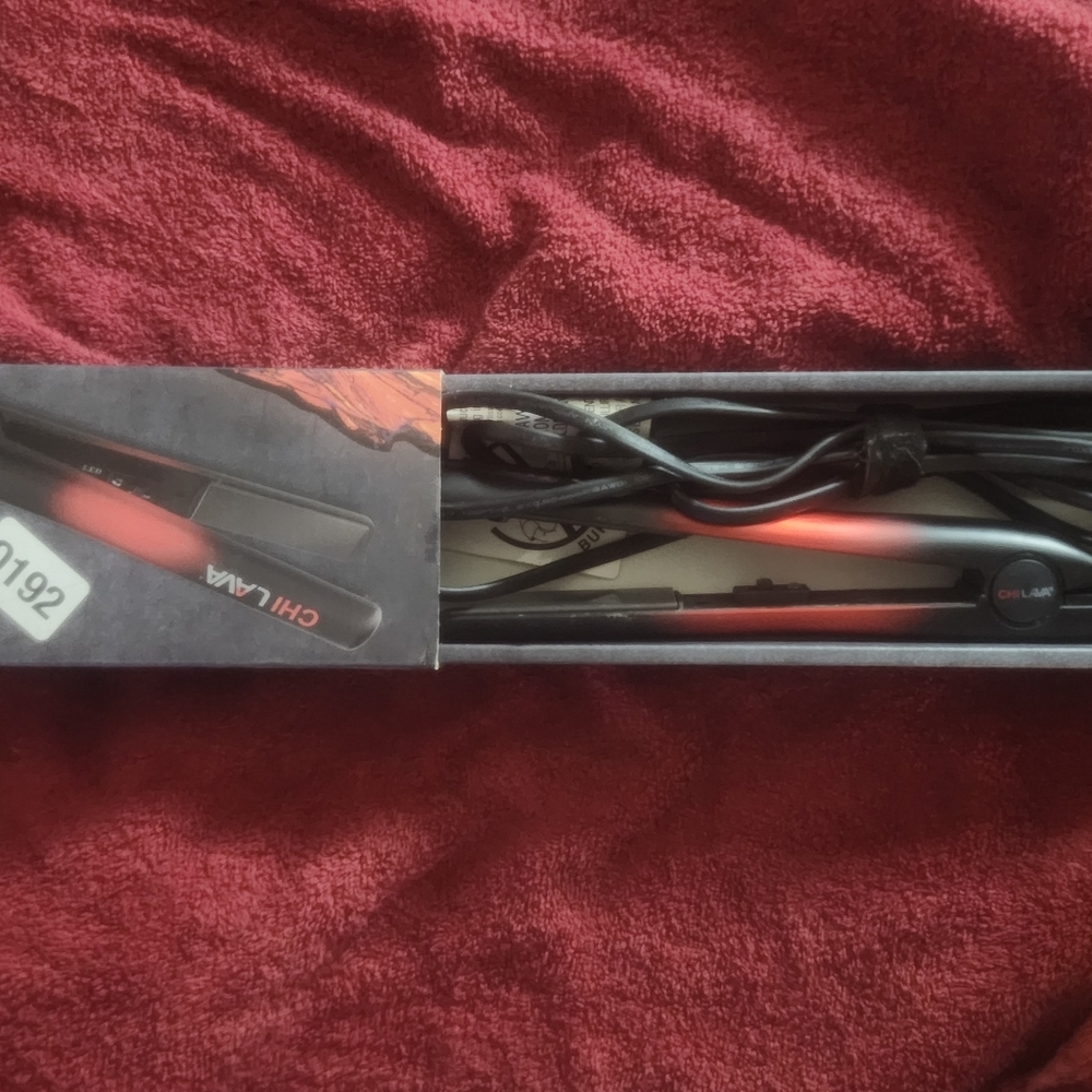 CHI hair straightener